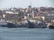 Большие десантные корабли ”Саратов” и ”Николай Фильченков” после возвращения в Севастополь
